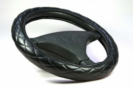 IGG  718 оплетка руля экокожа черный стеганый   