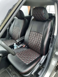 Авточехлы  Kia Soul Киа Соул 2008-2014г 1 поколение экокожа черная красная нить ромб