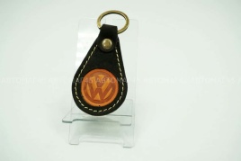 Брелок  на ключ Volkswagen Фольцваген кожа трехслойный  