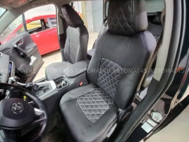 Авточехлы  Toyota RAV4 Тойота Рав4 2018-2025г XA50 экокожа черная серая нить ромб   