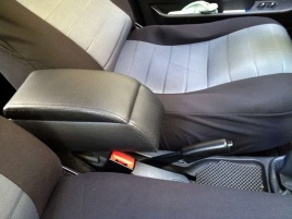 Подлокотник  ВАЗ 2113 2114 2115 экокожа эко   