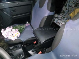 Подлокотник  Нива Ваз 2131 пятидверная до 11.2019г экокожа эко   