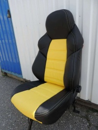 Экстрим  чехлы универсальные экокожа черный комплект брак  