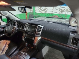 Накидка на панель Toyota Land Cruiser LC200 Тойота Ленд Крузер J200 2007-2021г карпет 