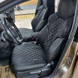 Драйв  чехлы универсальные экокожа Ромбы черный черный комплект   