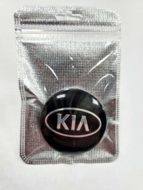 Наклейка на колпаки Kia сферическая изогнутая 5,5см 4шт черная (137509)