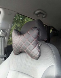 Skyway Подушка  под шею экокожа черный ромб