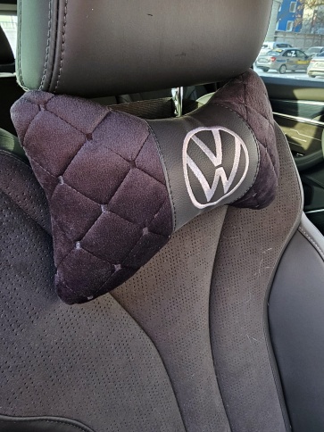Подушка  под шею с лого Volkswagen 2шт фото 2