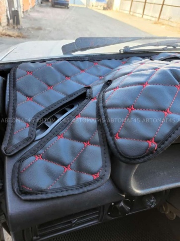 Накидка на панель ВАЗ 2114 2115 только европанель с красной ниткой экокожа фото 4