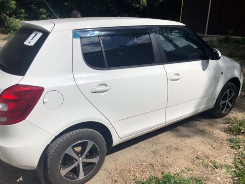 Подлокотник  Skoda Fabia Шкода Фабиа 2007-2015г экокожа    фото 2