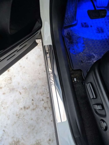 LIDER  Накладки на пороги  Toyota RAV4 XA50 Тойота Рав4 ХА50 2018-2024г 4 шт нержавейка    фото 5