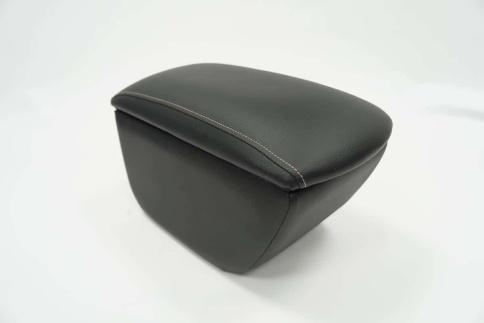 Подлокотник  Skoda Octavia A7 Шкода Октавиа А7 2013-2020г экокожа    фото 2