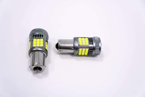 C2R  лампа светодиодная сверхяркая P21W 36 COB с охлаждением c цоколем 5500K 700Lm 1 конт белая 1шт фото 2