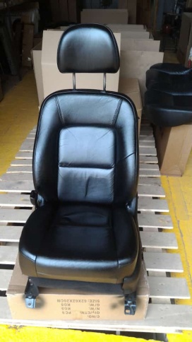 Motip  краска для кожи черная матовая аэрозоль 200мл    фото 3