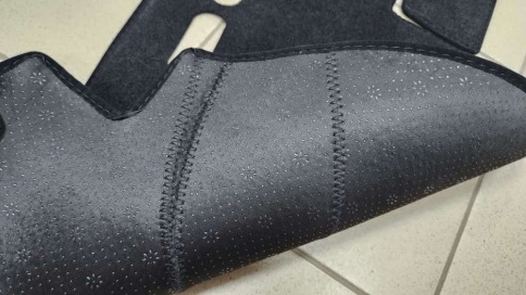 Накидка на панель Skoda Octavia A5 Шкода Октавиа А5 2004-2013г карпет Maximal фото 5