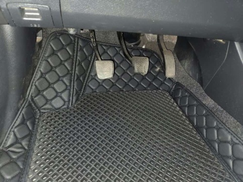 Коврики универсальные с бортиком экокожа съемный eva черный комплект 5шт    фото 7