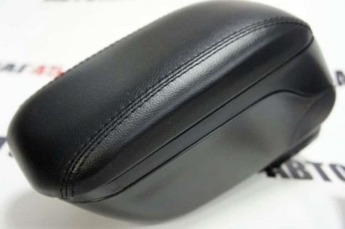 Подлокотник Logan до 14г Logan с 14г при наличии консоли Largus Sandero Almera 13г с адаптером AR902 фото 2