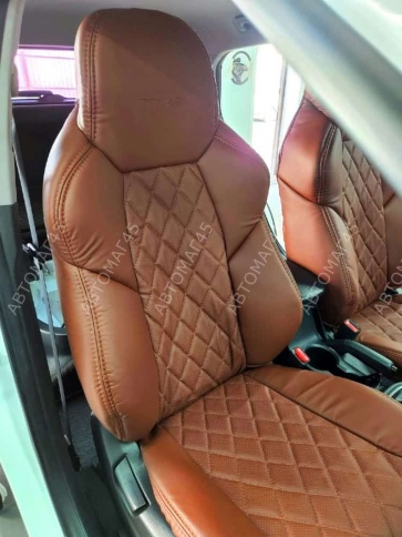 Драйв  чехлы универсальные экокожа Ромбы коричневый коричневый комплект    фото 8