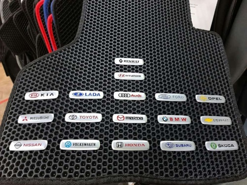 Шильдик Opel фото 2