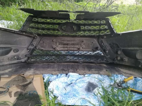 Dollex  защитная сетка на решетку радиатора ячейка 20ммх6мм 40х100см черная сота DKS-035 фото 5