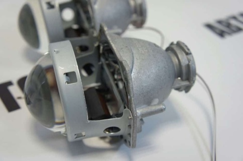 Dixel  Би-ксеноновая линза H3R 5 с крепежным кольцом под D1 D2 D3 D4    фото 9