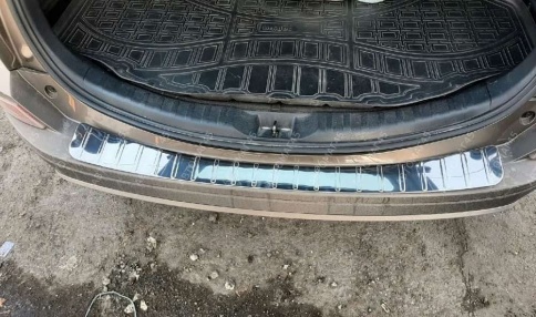 LIDER  Накладка на задний бампер Toyota RAV4 Рав4 XA40 2015-2019г рестайлинг 1 шт нержавейка    фото 3