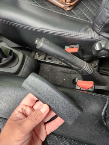 Чехол на ручной тормоз силикон фото 2