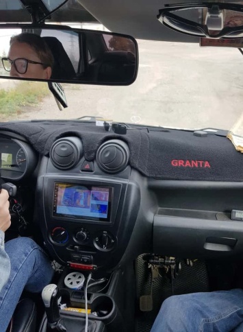 Накидка на панель Lada Granta Гранта 2011-2018г карпет + лого фото 1