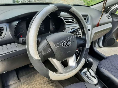 Autoprofi LUXURY  оплетка руля кожа черно-серебристая размер М AP-1010    фото 2