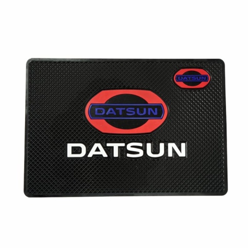 Коврик  на панель противоскользящий Datsun    фото 1