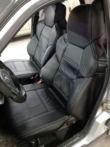 Экстрим  чехлы универсальные экокожа черный черный комплект    фото 8