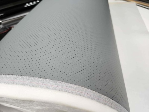 Экокожа на поролоне 5мм светло-серая перфорация 1м х 1,4м    фото 5