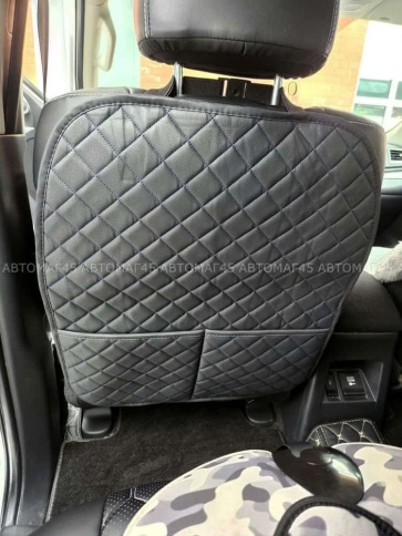 Maximal Защита  заднего сиденья с карманом экокожа черная с синей ниткой ромб соты 62х49см    фото 5