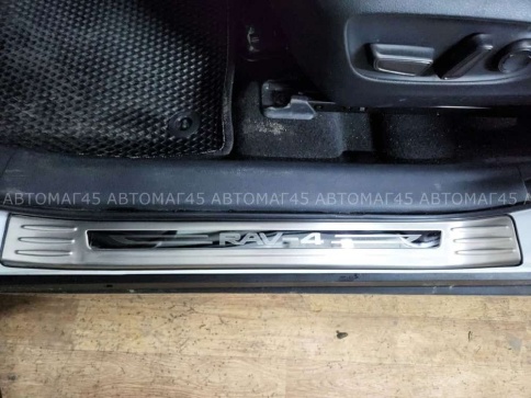 Накладки на внутр пороги Toyota RAV4 XA50 Тойота Рав4 ХА50 2018-2025г широкие алюминий 4шт фото 12