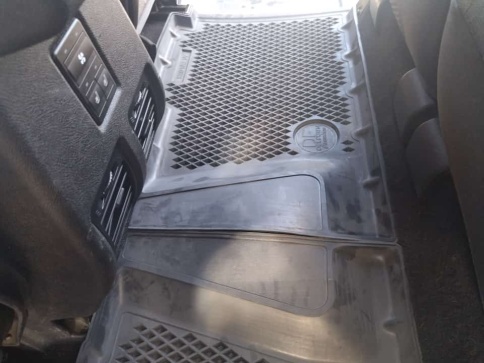 Form Коврики  в салон УАЗ Патриот МКПП 2014-2021г полиуретан EVA 3D комплект 4шт     фото 7