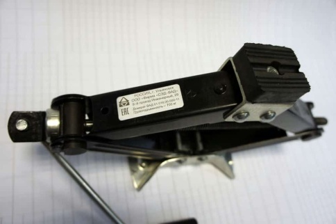 Домкрат  ромбический 0,7т высота 100-335мм г.Ульяновск URD-11    фото 3