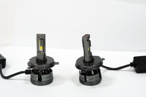 D3 LED 2шт H4 12В 68W 6000K 6700Lm с обманкой гарантия 6мес tgor    фото 3