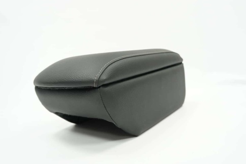 Подлокотник  Volkswagen Passat B6 Фольцваген Пассат В6 2005-2010г экокожа    фото 2