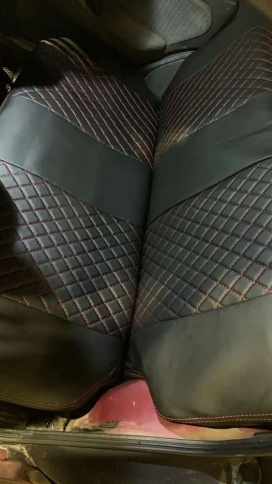 Авточехлы  ВАЗ 2109 2114 2115 Нива пятидверная до 2019г экокожа черная с красной никой ромб Барс   фото 2