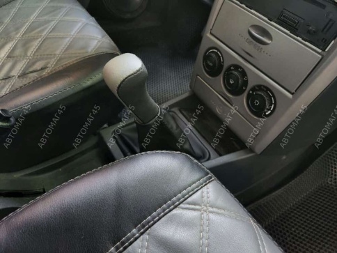Skyway  Ручка КПП с чехлом Лада Приора экокожа серая    фото 5