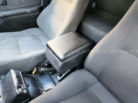 Подлокотник  Нива трехдверная Daewoo Nexia BMW 520 e34 Audi 80 до 11.2019г экокожа    фото 2