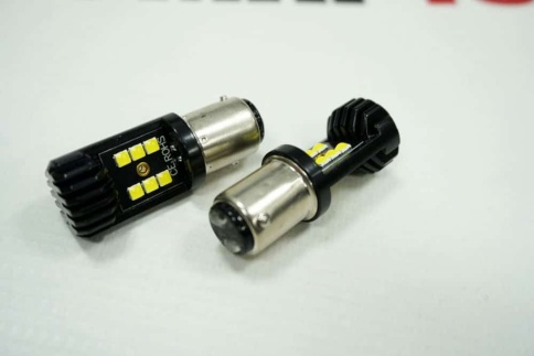 C2R  лампа светодиодная P21/5W T25/5 12 COB c цоколем 6000K 400Lm двухконтактная белая 2шт фото 2