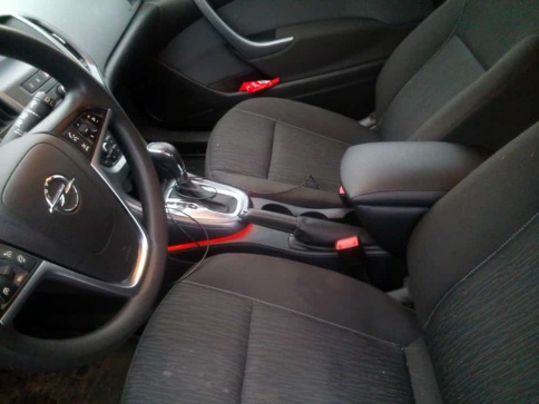 Подлокотник  Opel Astra J Опель Астра J 2009-2015г экокожа    фото 4