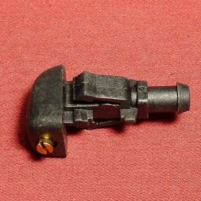 F171 Форсунка стеклоомывателя лобового стекла Nissan фото 1