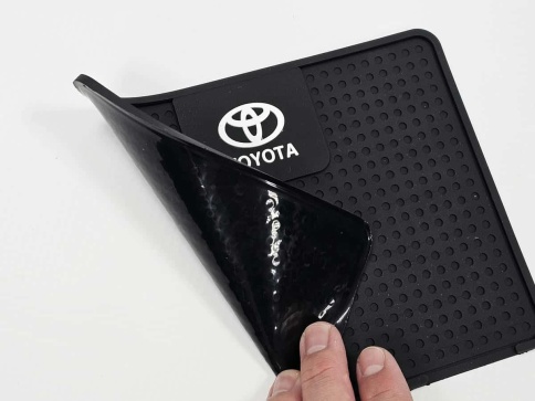 Skyway Коврик  на панель противоскользящий Toyota    фото 2