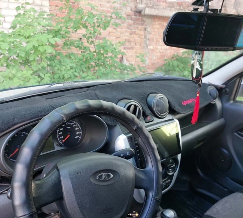 Накидка на панель Lada Granta Гранта 2011-2018г карпет + лого фото 3