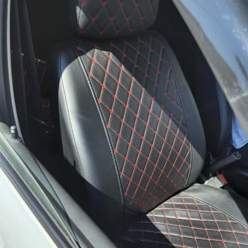 Авточехлы  Лада Granta Гранта  1/1 с 08.2018г экокожа черная с красной ниткой ромб Офис    фото 5