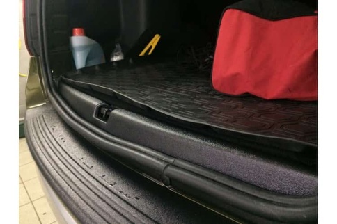 Русская Артель  Накладка на порожек багажника Renault Duster 2010-2021г 1 поколение Terrano 14-22г фото 4