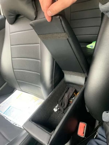 Подлокотник  Opel Astra H Опель Астра H 2004-2011г экокожа вставка в подстаканник    фото 5