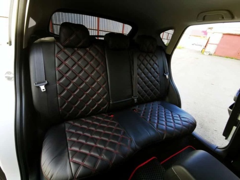 Авточехлы  Mazda CX-5 Мазда СХ-5 низ 3/3 верх 3/3 экокожа черная красная нить ромб    фото 15